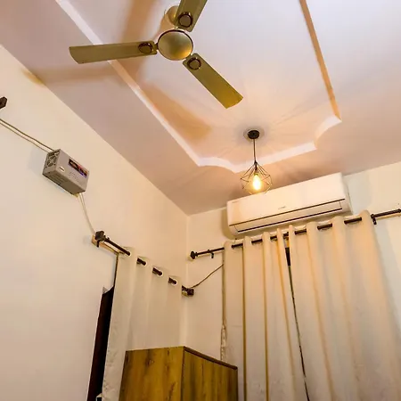 S.S. Homestay Varanasi Exterior photo
