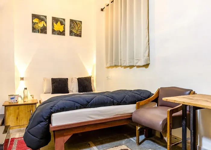 S.S. Homestay